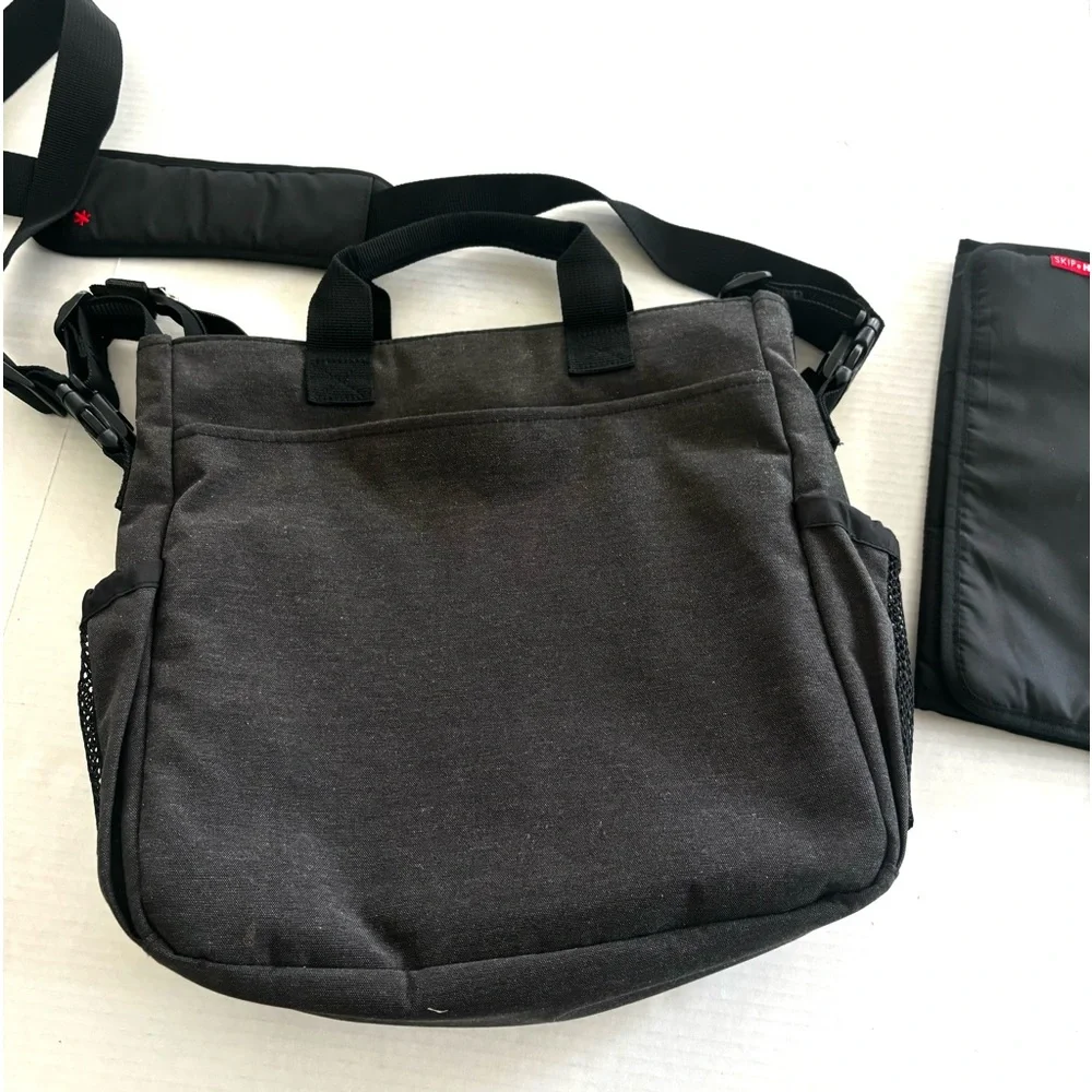 Skip Hop Duo‎ Signature Diaper Bag Organizer Changing Pad Dark Gray LIKE NEW